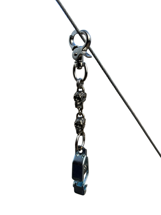 Double Skull Glove Clip